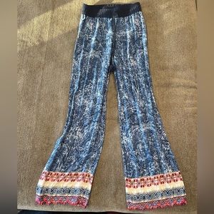 Blue patterned lightweight flare pants